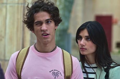 DEMAIN NOUS APPARTIENT : le t-shirt « Blue Ocean Bay » de Dorian dans l’épisode 1197