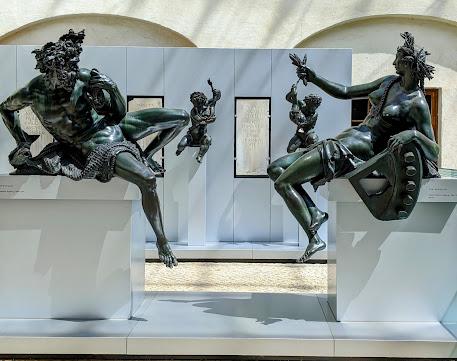 Augsburger Bronzeskulpturen / 23 Bilder — Les sculptures de bronze d'Augsbourg / 23 photos