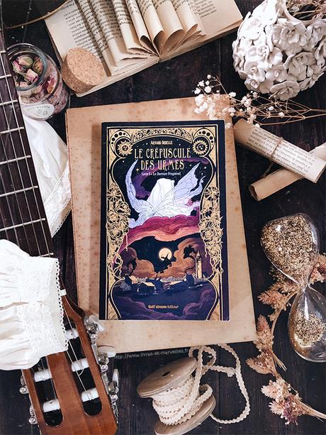 Roman jeunesse : Le crépuscule des urmes Roman jeunesse : Le crépuscule des urmes