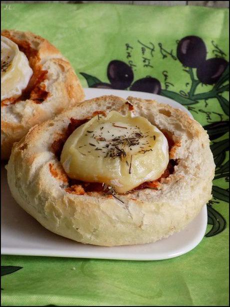 Petits pains fourrés au chèvre