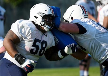 Keiondre Jones (58) Premier entraînement de football de printemps le lundi 14 mars 2022 à Auburn, Ala.