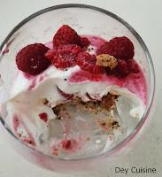 Mascarpone, fraomboise & biscuit pour verrine gourmande Mascarpone, fraomboise & biscuit pour verrine gourmande