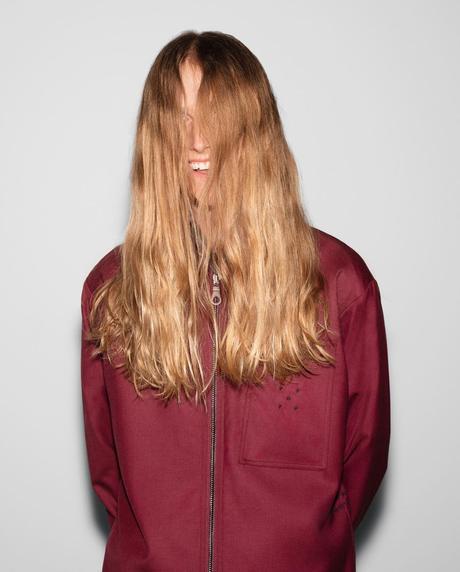 Burberry et Pop Trading Co mêlent le luxe et le skatewear