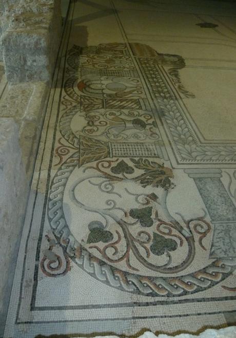 archéologie,villa gallo-romaine,loupian,mèze,histoire,musée,fouilles