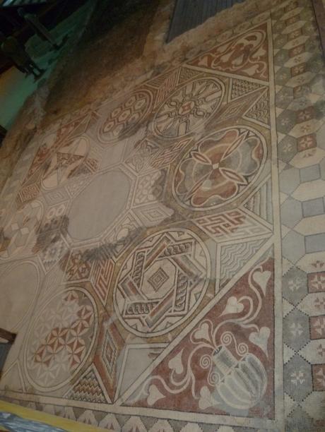 archéologie,villa gallo-romaine,loupian,mèze,histoire,musée,fouilles