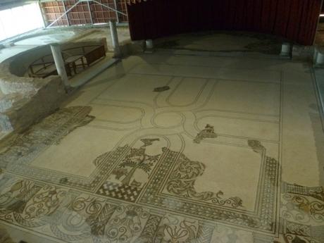 archéologie,villa gallo-romaine,loupian,mèze,histoire,musée,fouilles