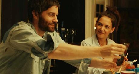 Premier teaser trailer pour Alone Together de Katie Holmes