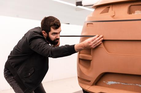 LE NOUVEAU RANGE ROVER SPORT SE DÉVOILE LE NOUVEAU RANGE ROVER SPORT SE DÉVOILE