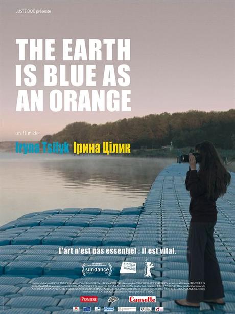 [CRITIQUE] : The Earth Is Blue As An Orange