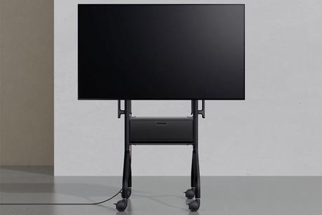 Chief présente son nouveau chariot sur roulettes Voyager