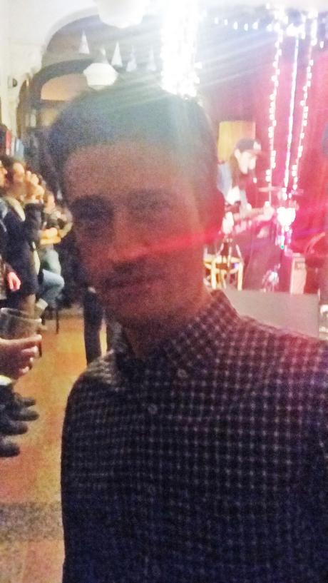 Blonde & idiote Bassesse Inoubliable******************Petit Cosmonaute de Jérôme Minière