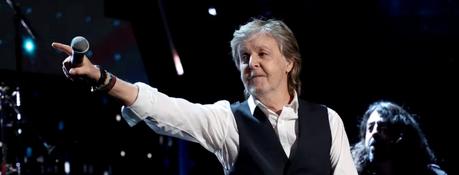 L'ancien Beatles Paul McCartney, mythe de la pop, fête ses 80 ans avec une fougue de jeune homme