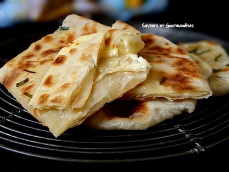 Cheese Naan Express (recette très très facile). Cheese Naan Express (recette très très facile).