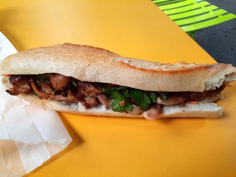 Banh Mi poulet grillé © Patrick Faus