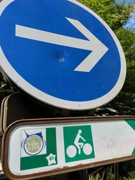 La véloscénie : un séjour à vélo entre Paris et Le Mont-Saint-Michel 🚴 La véloscénie : un séjour à vélo entre Paris et Le Mont-Saint-Michel 🚴