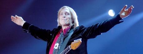 Tom Petty a déclaré que George Harrison avait ” guéri beaucoup de blessures ” : ” J’avais vraiment besoin d’un ami “.