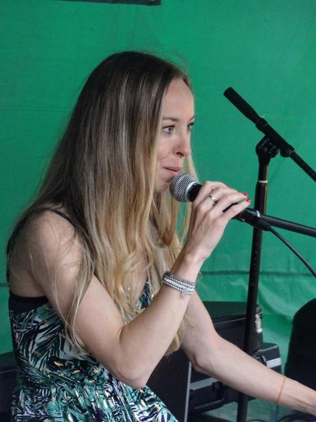 Maryon Corbelli lors de la Fête de la Musique à La Glycine, Guingamp, le 18 juin 2022.