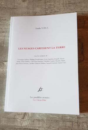 Sanda Voïca / Les nuages caressent la terre Sanda Voïca / Les nuages caressent la terre