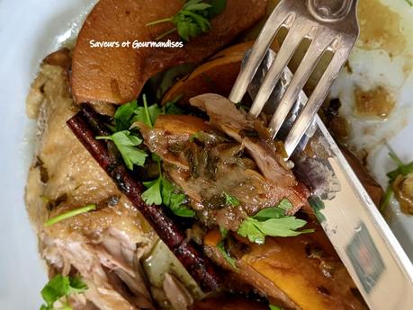 Tajine de coings au poulet.