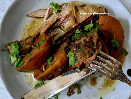 Tajine de coings au poulet.