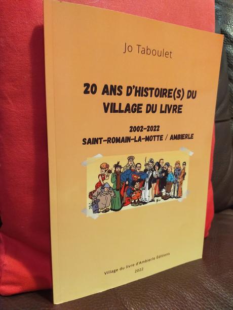 Village du livre en cote roannaise : 20 ans de passions (partagées).