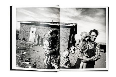 LARRY TOWELL – THE MENNONITES