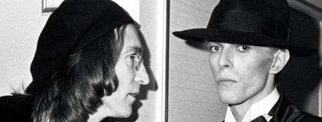 Quand John Lennon a dit à David Bowie ce qu’il pensait du glam rock… John Lennon et David Bowie