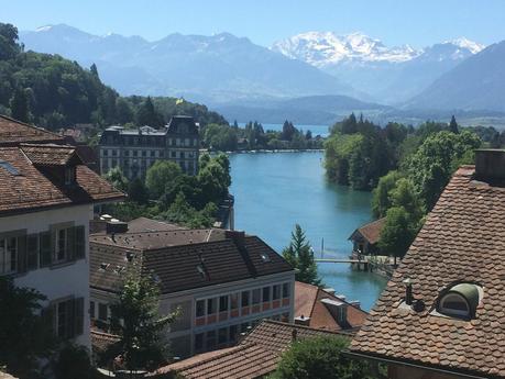 La Suisse - Le lac de Thoune ou Thun
