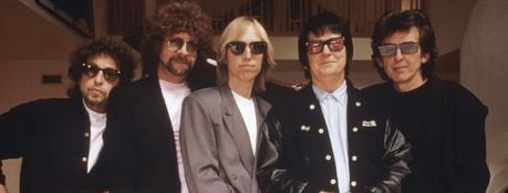 C'est ainsi que George Harrison, Bob Dylan, Tom Petty, Jeff Lynne et Roy Orbison ont formé les Travelling Wilburys.