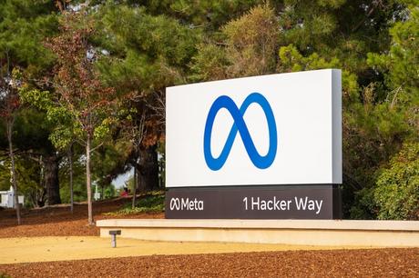 Menlo Park, CA, États-Unis - 6 novembre 2021 : siège social de Meta, campus d'entreprise à Menlo Park, Californie.  La société Facebook s'appelle désormais Meta.