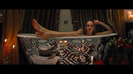 Premières images officielles pour Do Revenge de Jennifer Kaytin Robinson