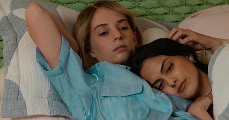 Premières images officielles pour Do Revenge de Jennifer Kaytin Robinson