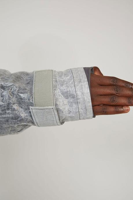 Meanswhile dévoile « Overprotection », sa collection FW22 Meanswhile dévoile « Overprotection », sa collection FW22