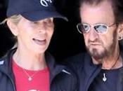 Ringo Starr parle l’importance répandre “Peace Love”.