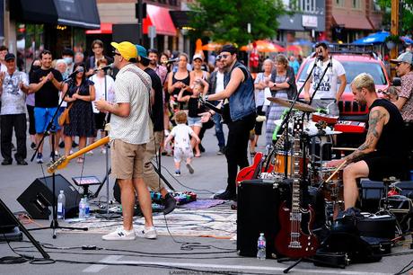 Maxime Desrosiers et son groupe Mordicus à Chicoutimi… (aucun lien de parenté avec moi)