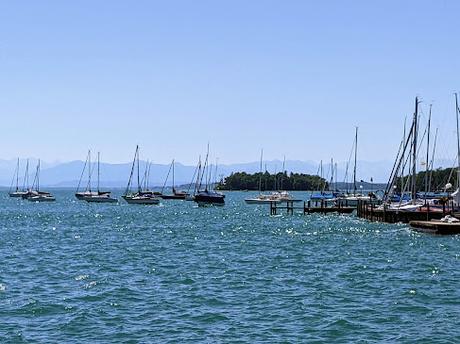 Wanderung in Possehofen unter der Sonne von Sisi —38 Bilder / 38 photos — Promenade à Possenhofen sous le soleil de Sissi
