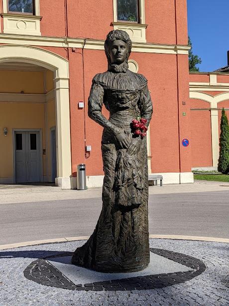 Wanderung in Possehofen unter der Sonne von Sisi —38 Bilder / 38 photos — Promenade à Possenhofen sous le soleil de Sissi