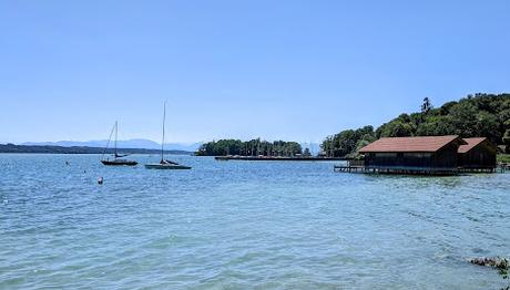 Wanderung in Possehofen unter der Sonne von Sisi —38 Bilder / 38 photos — Promenade à Possenhofen sous le soleil de Sissi