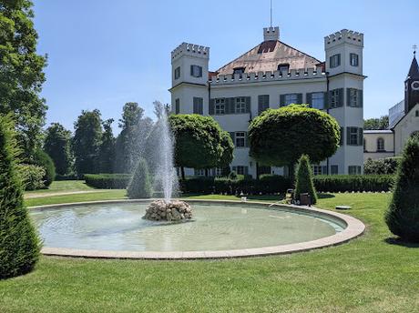 Wanderung in Possehofen unter der Sonne von Sisi —38 Bilder / 38 photos — Promenade à Possenhofen sous le soleil de Sissi