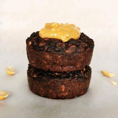 Energy Muffin & Peanut Butter