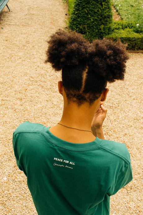 Uniqlo rassemble des artistes et athlètes autour de sa collection « Peace for All » Uniqlo rassemble des artistes et athlètes autour de sa collection « Peace for All »