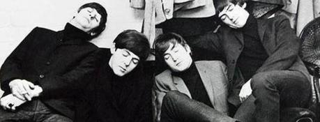 Les Beatles ont partagé des chambres d'hôtel même après avoir connu la gloire