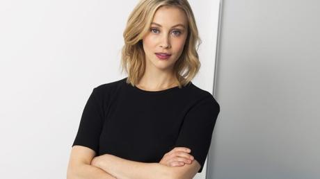 Sarah Gadon au casting de Enzo Ferrari : The Man, The Cars, The Races de Michael Mann ?