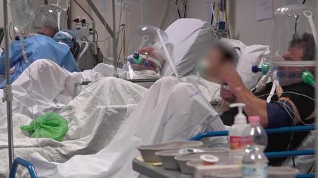 Eaux Agitées & Eau-Torité (sic)