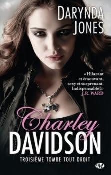 Couverture Charley Davidson, tome 03 : Troisième tombe tout droit