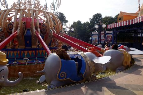 Offrez-vous un séjour complet à Disneyland Paris ! Attractions Disneyland Paris