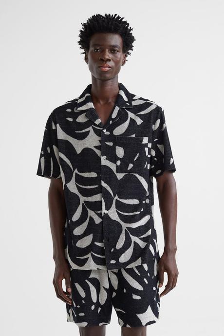 Chemise en bouclette Relaxed Fit - Noir/motif de feuilles - HOMME | H&M BE