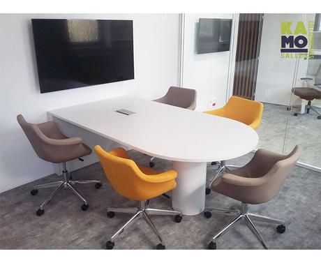 Kamo Bulle de Com : le mobilier tout-en-un pour les salles de réunion de 2 à 10 places