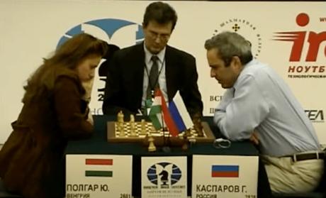 Échecs et maths : le jeu du roi dans l’éducation en France et à l’étranger