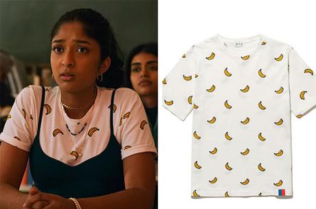 NEVER HAVE I EVER : Devi’s banana print t-shirt in S3E01